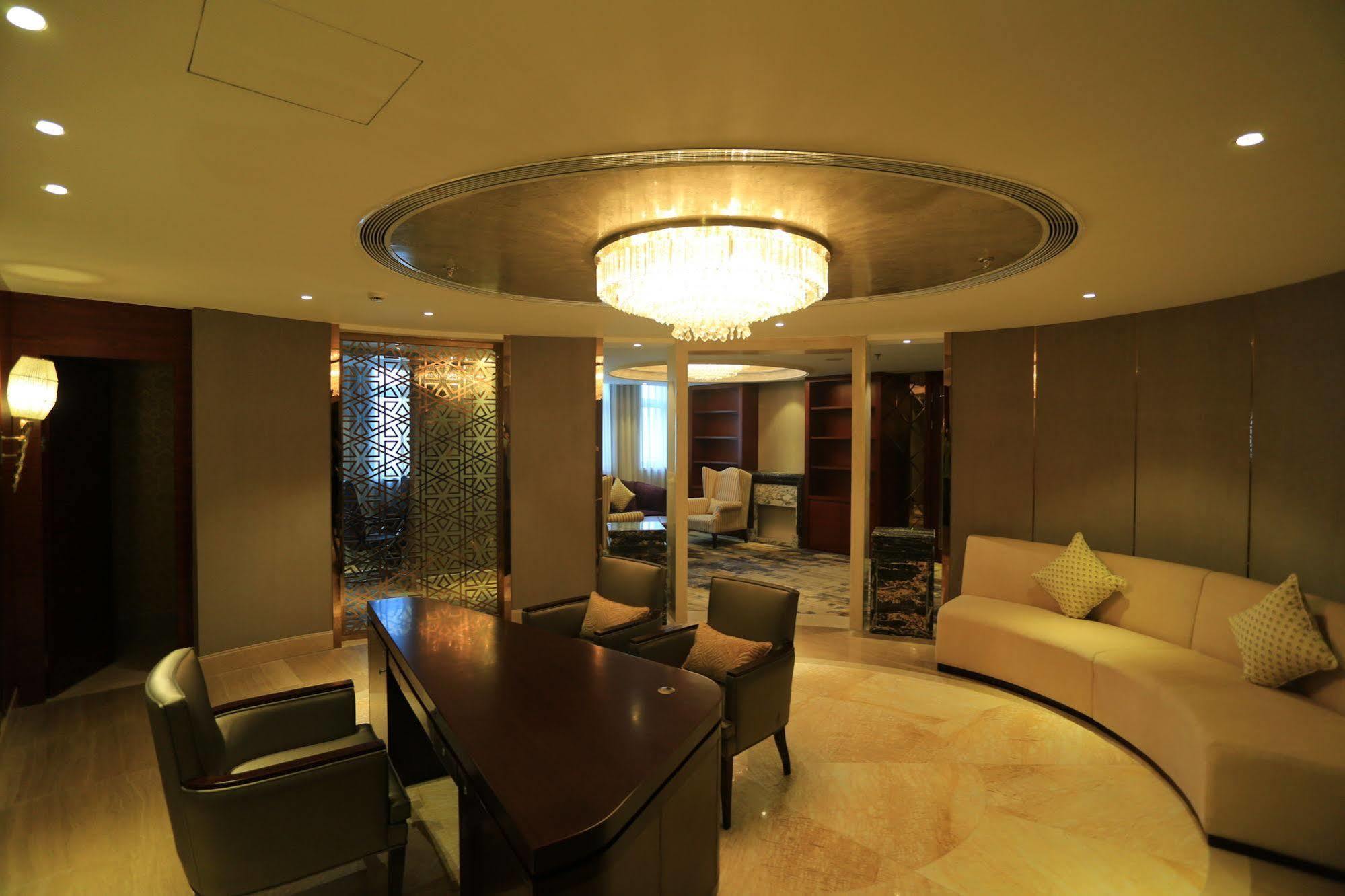 Baoji Jianguo Hotel מראה חיצוני תמונה