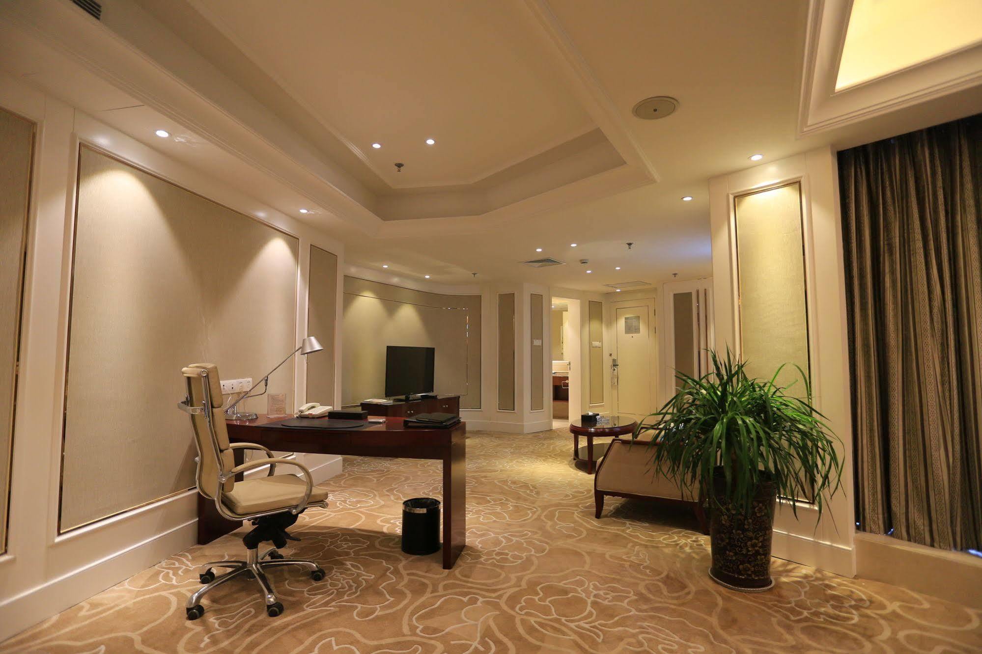 Baoji Jianguo Hotel מראה חיצוני תמונה