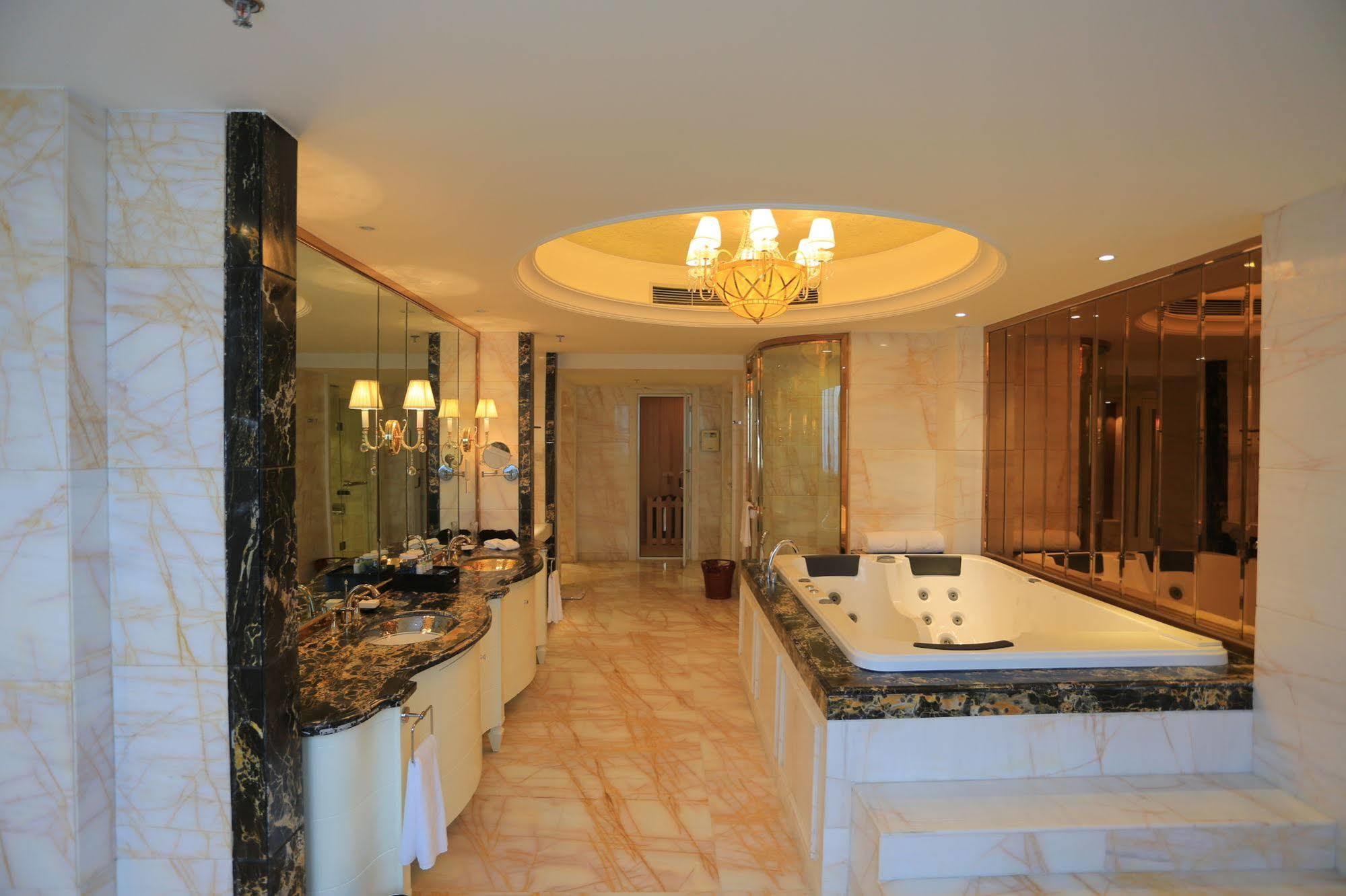 Baoji Jianguo Hotel מראה חיצוני תמונה
